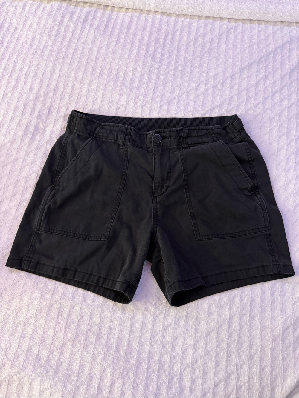 Marc New York Andrew Marc Black Cargo-Style Women’s Shorts | size m/28-30”